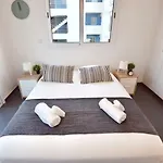 Limegrove شقة