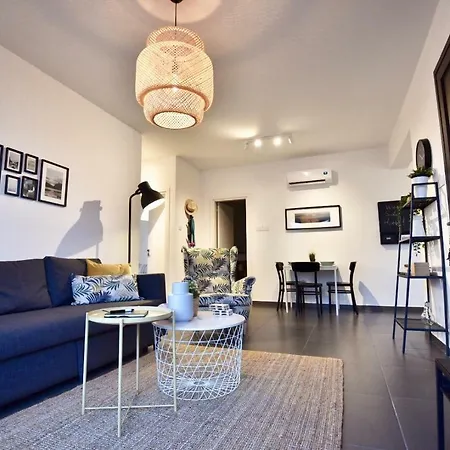 Limegrove بروتاراس